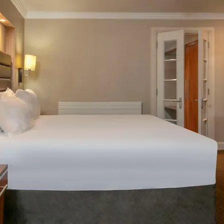 Glasgow Westerwood Hotel, Spa & Golf Resort Cumbernauld Buitenkant foto
